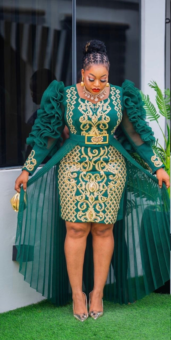 White Sequin Wedding Guest Maxi Dress, Plus Size Mother of The Bride Overskirt A-Line Gown Curvy, Ruffle Sleeve Embellished, Birthday Party Anniversary Grad Cocktail