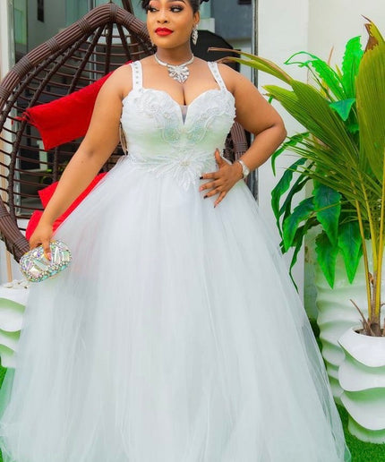 Green Spaghetti Strap Beaded A-Line Flare Gown for Mother of The Bride Wedding Guest Birthday Photoshoot