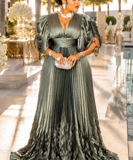 Dramatic Purple Crystal-Embellished Sleeve Draped Pleated Dress for Birthday Celebrant Engagement Ceremony Mother of The Bride Wedding Guest