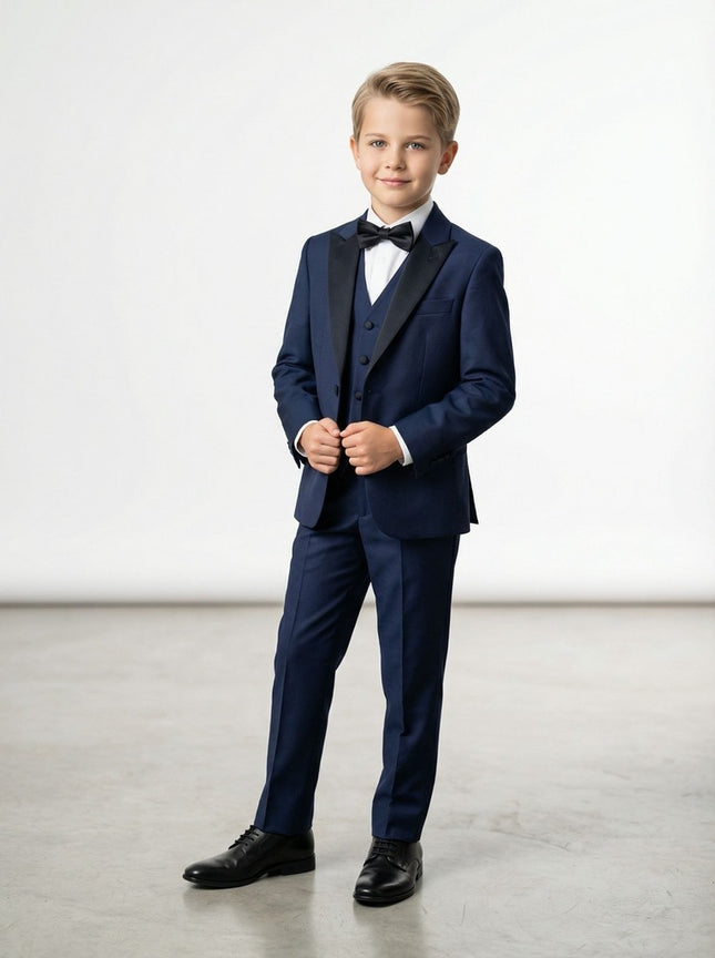 Boys' White Slim Fit Tuxedo Suit, 5-Piece Set: Wedding Ring Bearer Outfit Birthday Photoshoot Black Tie Communion Graduation Formal Special Occasion